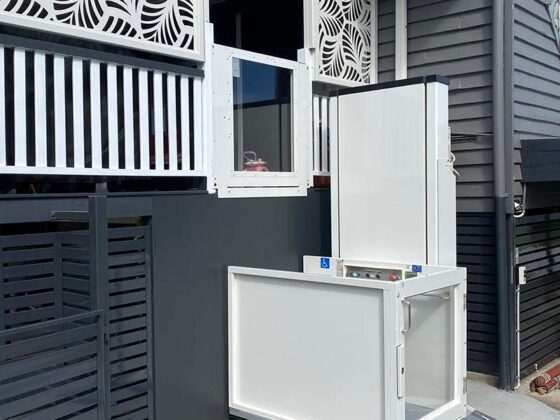 Savaria Multilift vertical platform lift