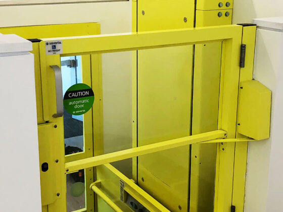 Savaria V-1504 Vertical Platform Lift - unenclosed