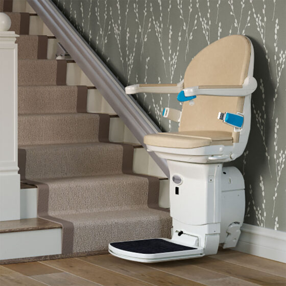 1000 Straight Stairlift